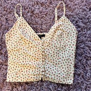Forever 21 Cream Sleeveless Buttoned Crop Camisole